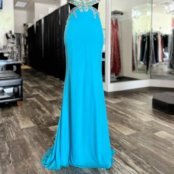 Alyce Paris Gown - Picture 2 of 8